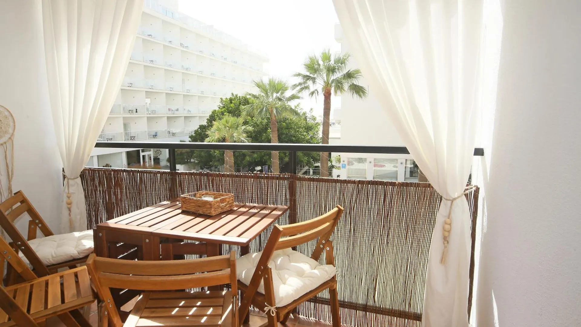 Benalmadena Alay Pool & Beach Apartment