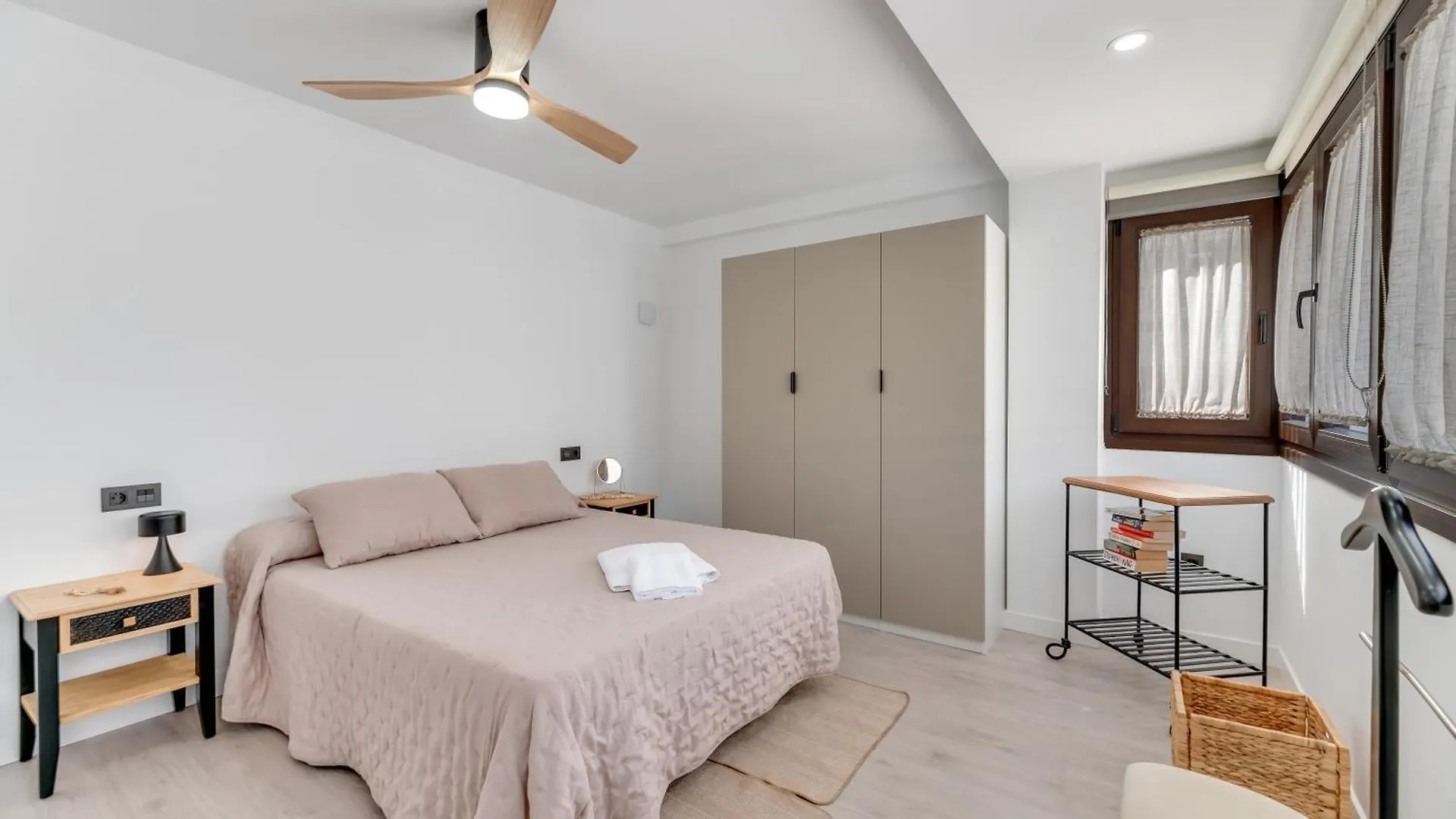 Benalmadena Alay Pool & Beach Apartment